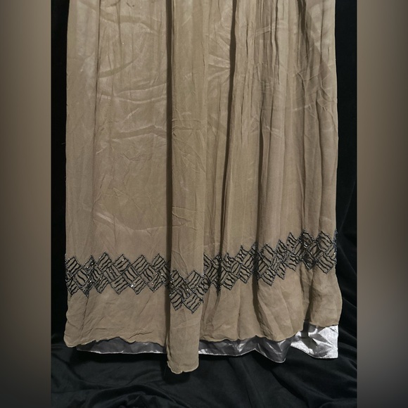 Adrianna Papell Silk Elegant Beaded Brown Chiffon Dress/Gown Size 14W - Picture 15 of 16